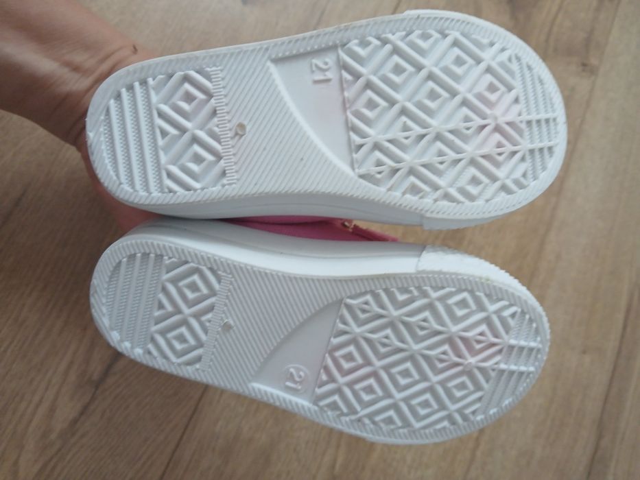 Nowe różowe trampki sinsay r.21