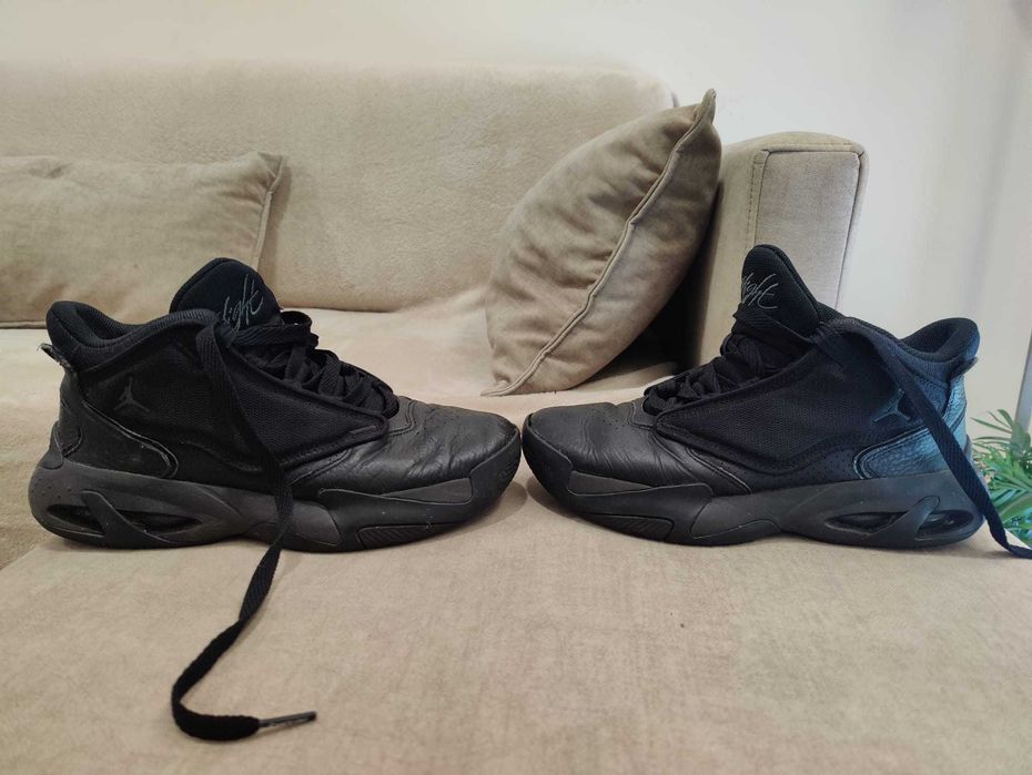 Nike Air Jordan Flight tam. 42 em excelente estado