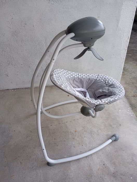 Vendo baloiço bebe 25€