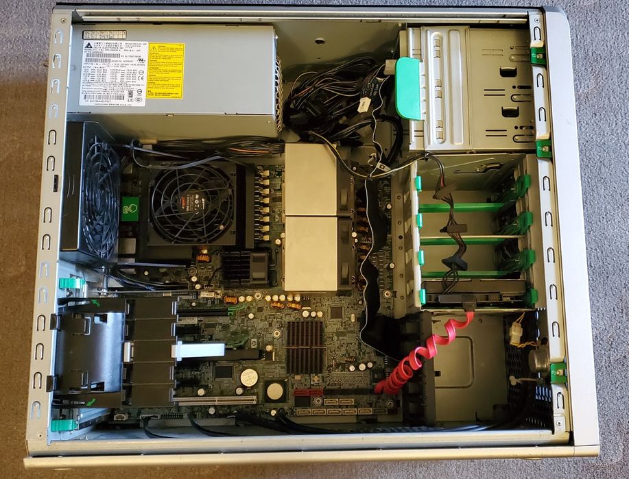 Сервер, 2 проца по 4 ядра 2.83 GHz, 32 gb ОЗУ, GT 640 на 4gb