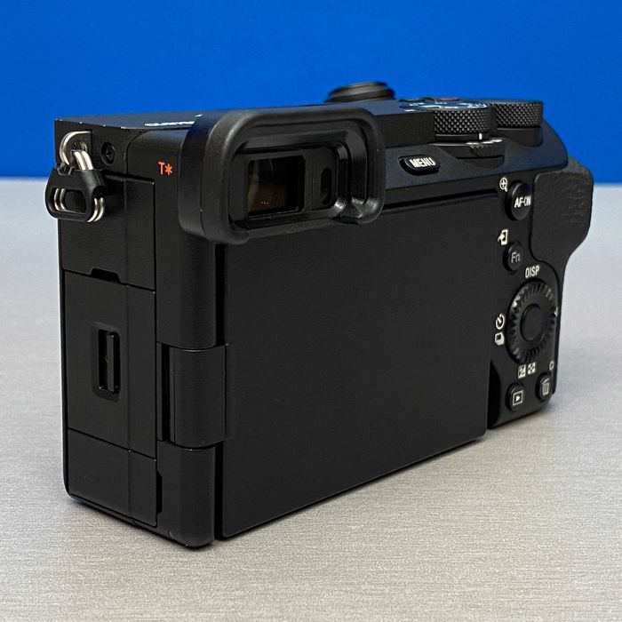 Sony Alpha A6700 (Corpo) - 26MP