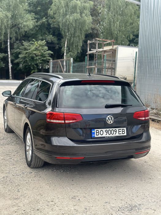 Volkswagen Passat B8 2017р