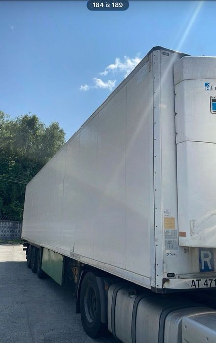 продаємо вантажну техніку Тягачі та напівпричепи рефрижератори