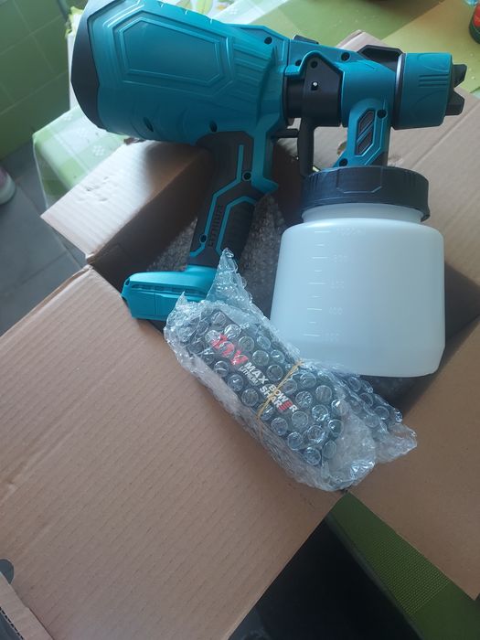 Pistola de pintura a bateria