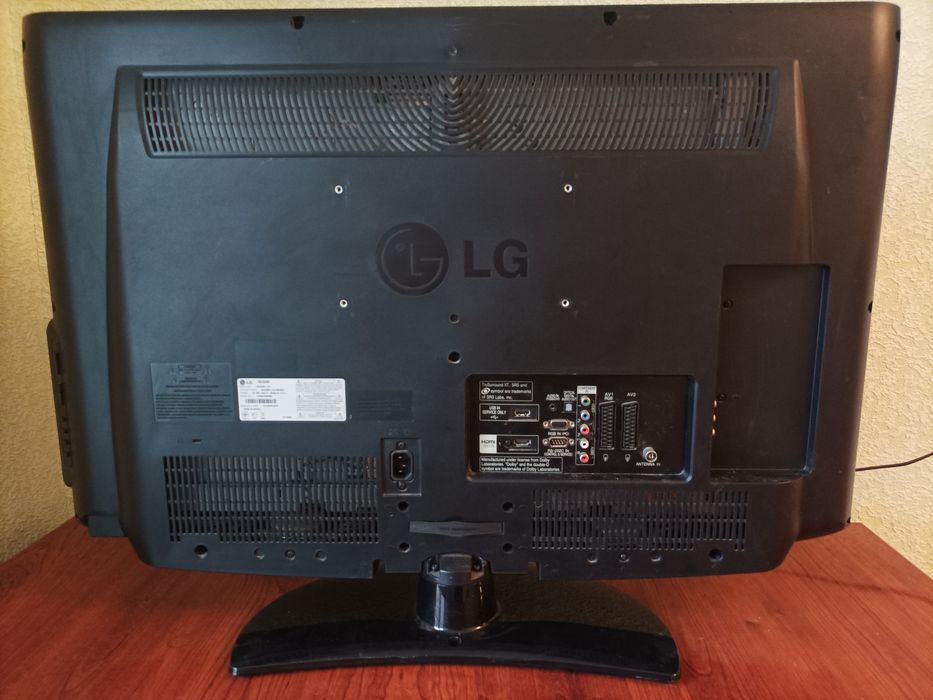 Продам LG 32LD320