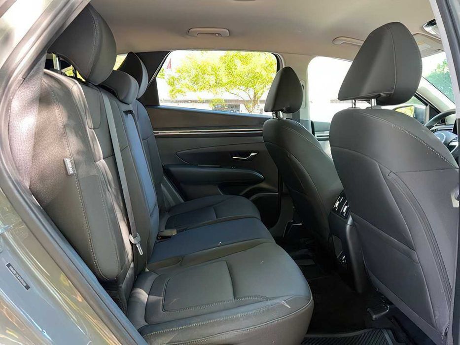 Hyundai Tucson      2024