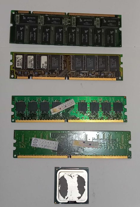 Оперативна память 1 gb DDR2 та 512 Мб Память DDR1 IBM SDRAM Процесор