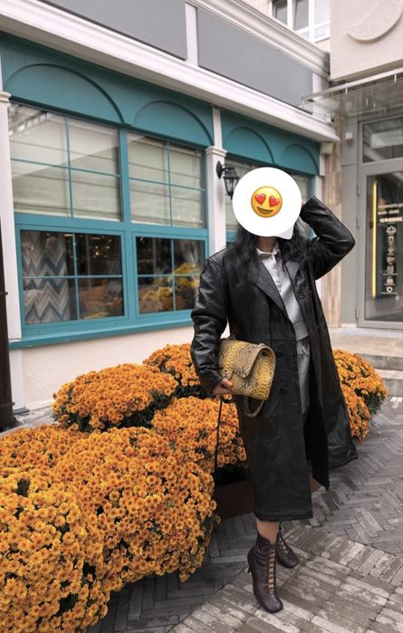 Продам стильный,винтажный,кожаный тренч