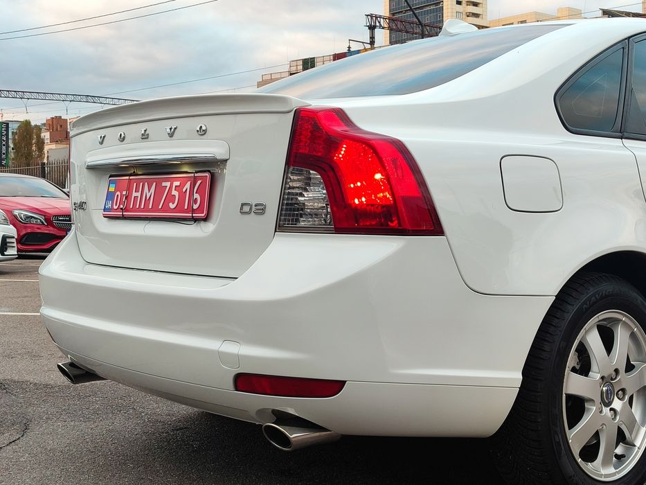 Volvo S40 2,0 D3 автомат ІДЕАЛ із Швейцарії