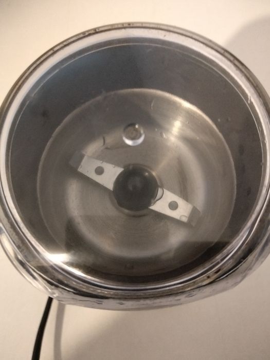 Moedor de café e outros ingredientes