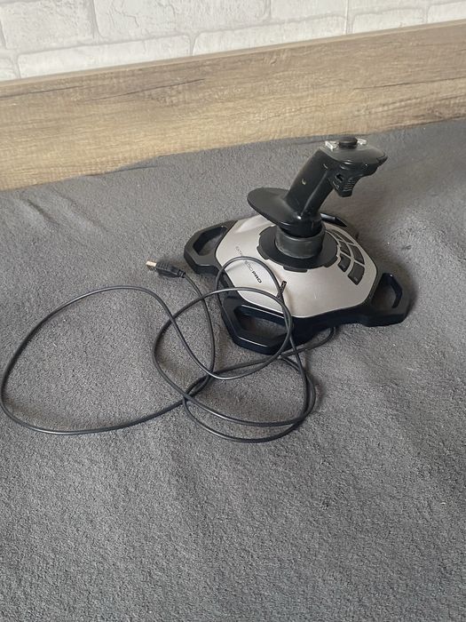 Joystick Logitech extreme 3d pro