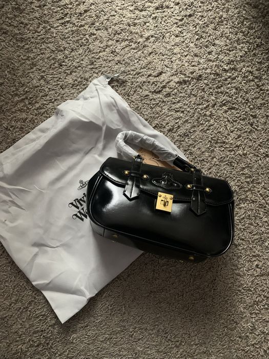 Нова сумка Vivienne Westwood