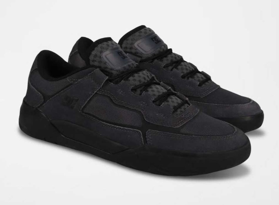 Ténis DC SHOES couro nobuck