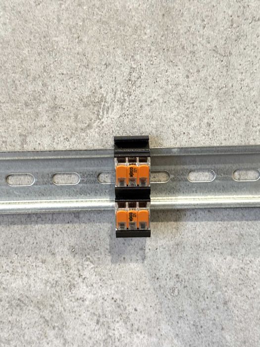 WAGO 221-413 adapter montażowy na szynę DIN 35 mm, 2 złączki