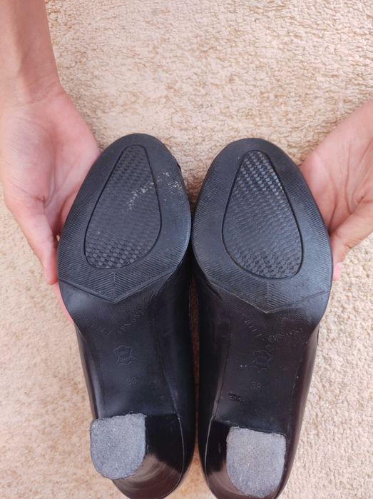 Туфлі жіночі  39 розмір