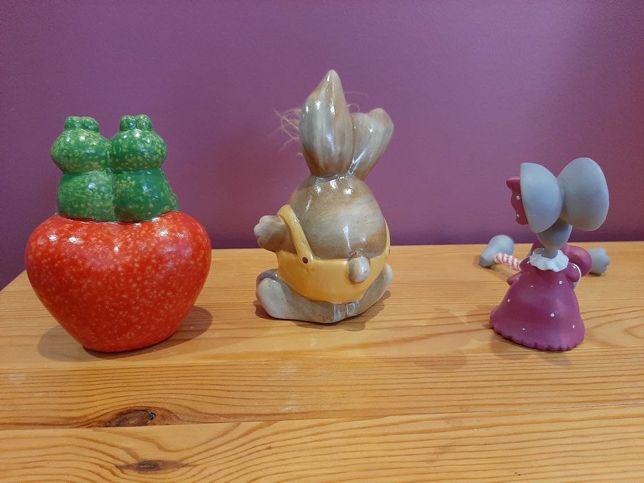 Figurka ceramiczna zając, mysz, żaby