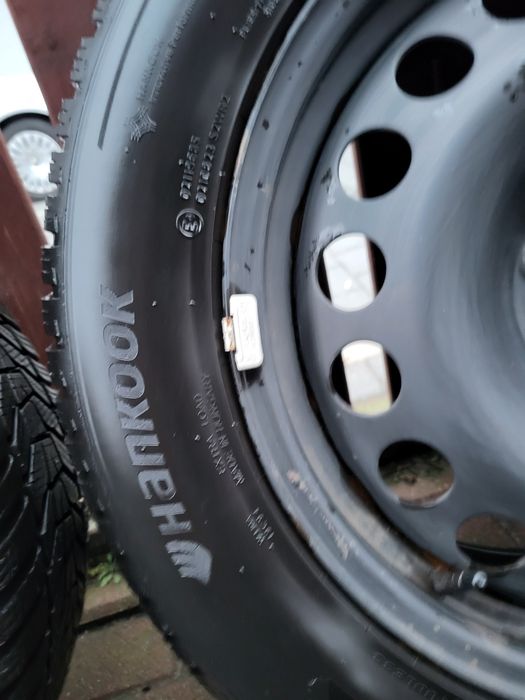 Felgi stalowe 5x108 z oponami 235/55R17 zima