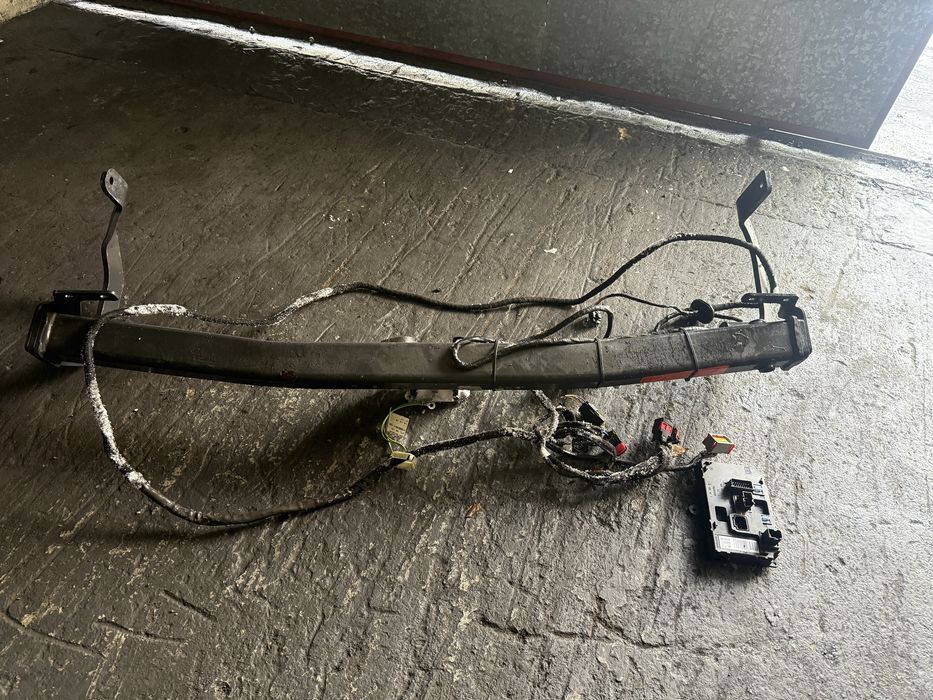 Hak holowniczy oryginalny  Citroen C6