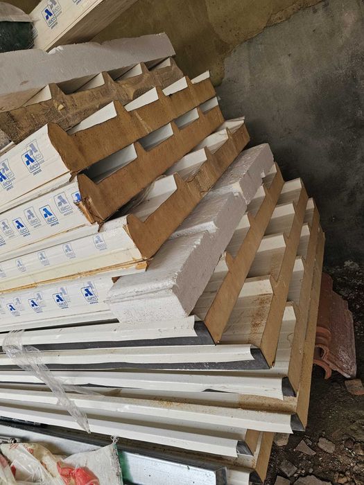 6 Telhas de 5m e 8 cm, mais 10 grátis de 1m