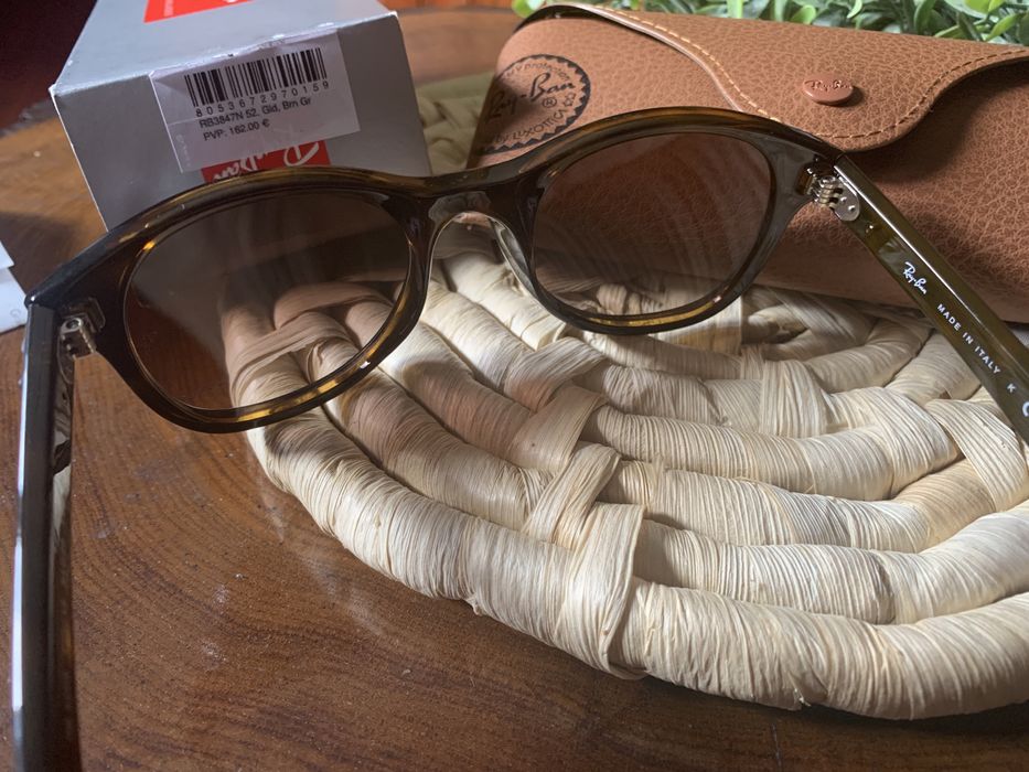 Óculos Rayban originais - Novos! (ainda com fatura de compra)
