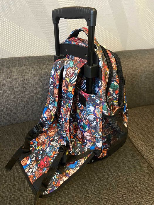 Шкільний рюкзак (з колесами) BlackFit8 "Веселі мавпочки"