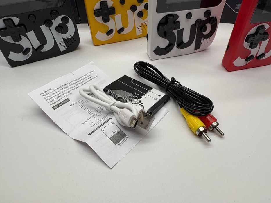 Mini Konsola RETRO  PRZENOŚNA HITY 400 GIER  KONSOLA 3 " różne kolory