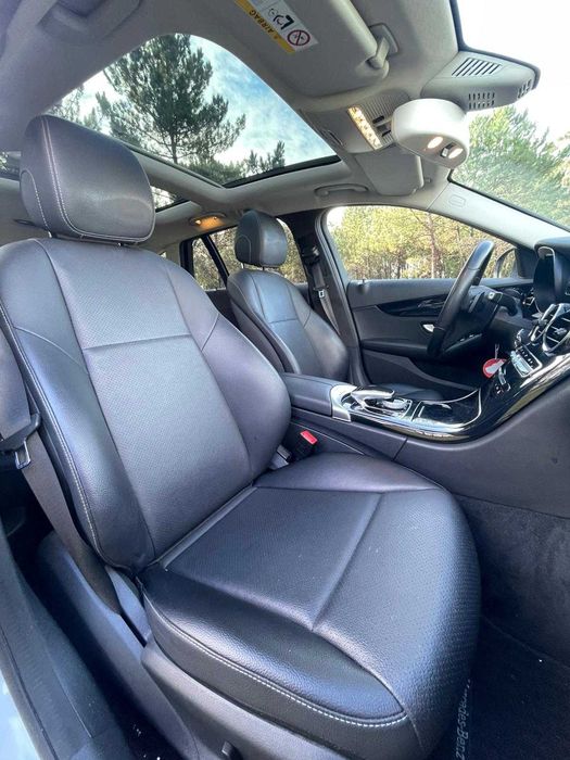 Mercedes-Benz Classe C Station | 144.000 km | Teto Panorâmico | Histórico Mercedes