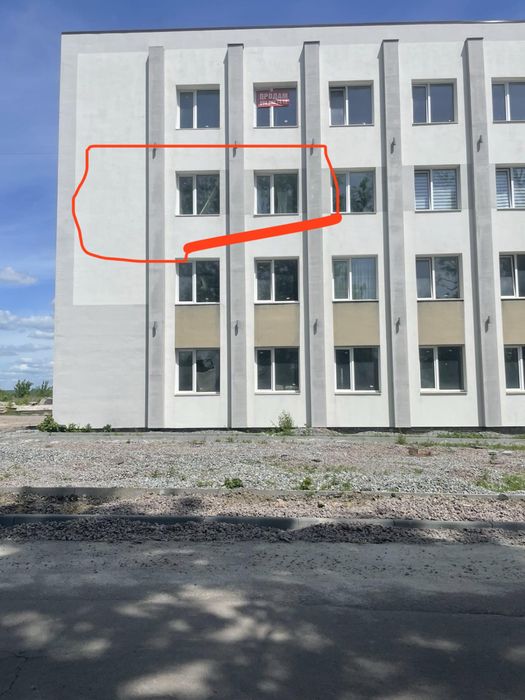 Чудова ,однокімнатна ,простора квартира у Великому Олексині.