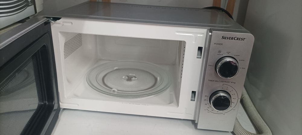 Мікрохвильовка Panasonic Whirlpool з Німеччини