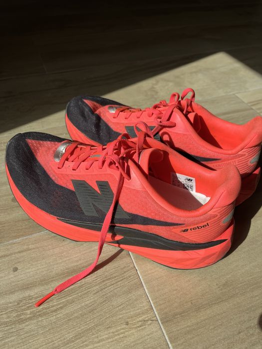 New Balance FuelCell Rebel v5