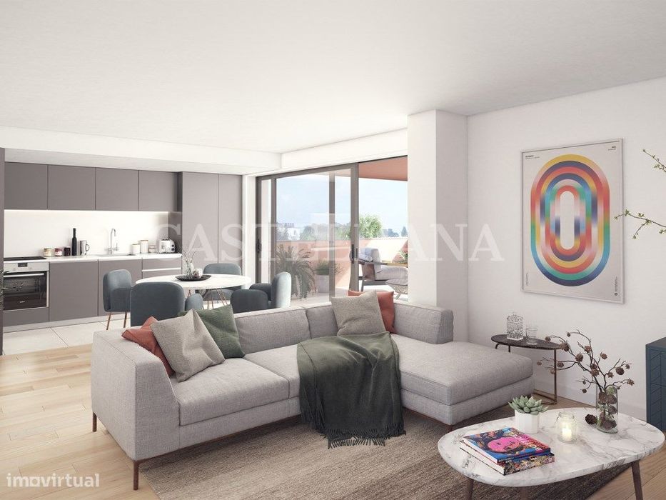 Apartamento T2 com varanda, no Porto — Ramalde, Porto