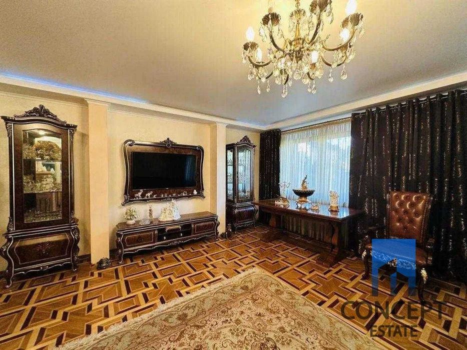 Продам просторный дом в Кристальном. Спа, бассейн. Новоалександровка!
