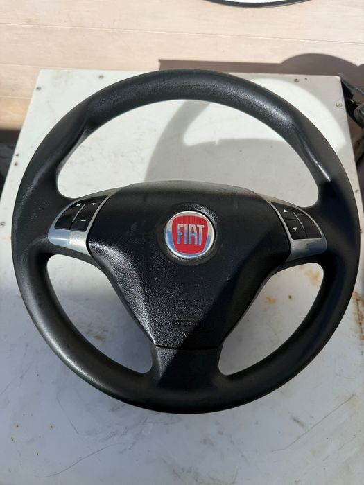 Fiat Punto Evo Steering Wheel with Airbag