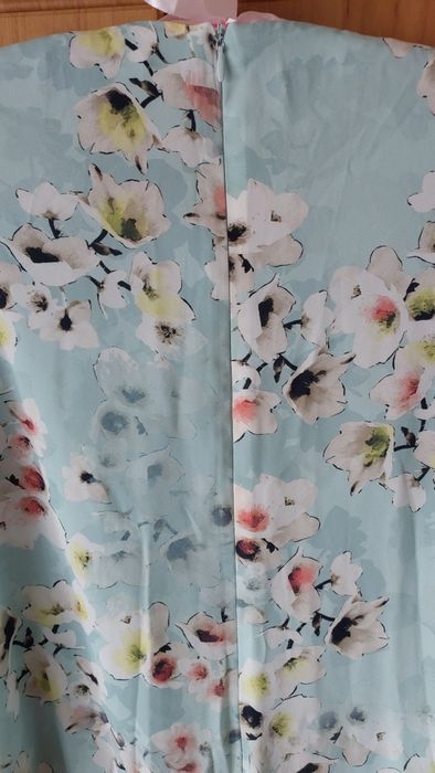 Сукня,  плаття  для  вагітних.