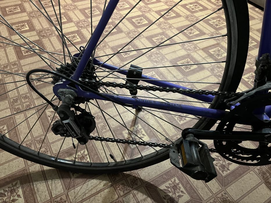Шосейний велосипед Motobecane by MBK + Величезний комплект аксесуарів