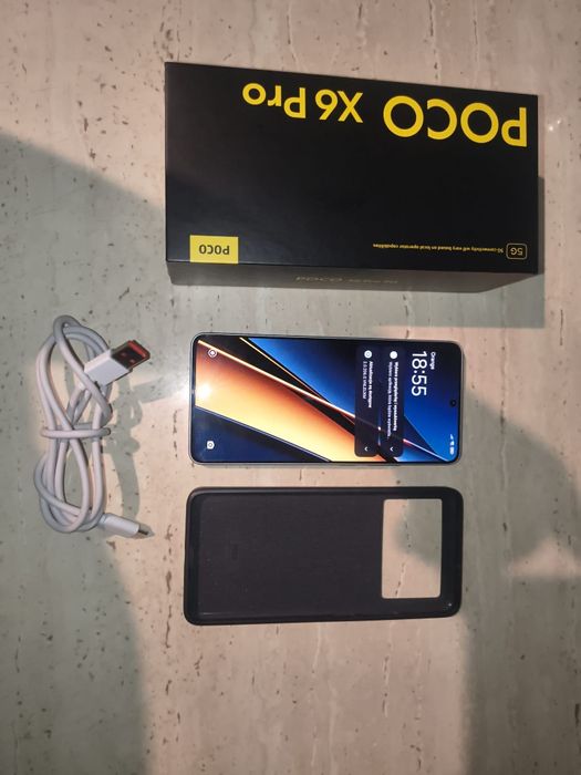 Telefon POCO X6 Pro.