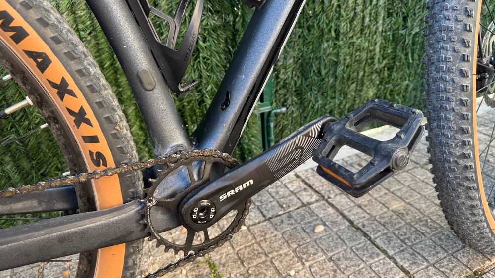 Bicicleta Scott Scale 940 Grafite Carbono M