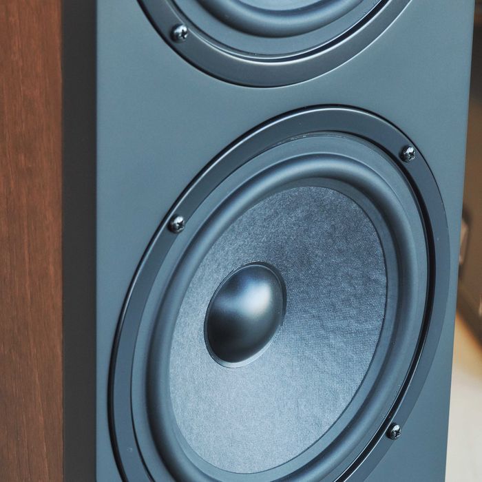 Pylon Audio Opal 30 kolumny podłogowe nowe zapakowane 5 lat gwarancji