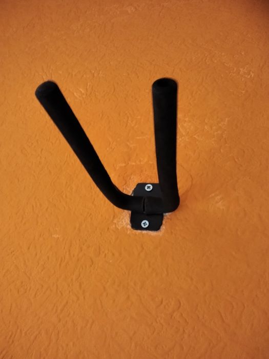 Кріплення для гітари ( дві одиниці)