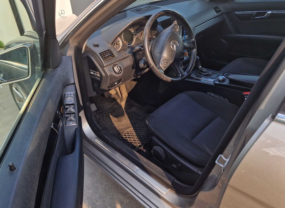 Mercedes-Benz C 220 W204