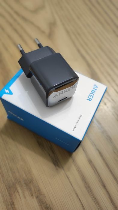 Зарядний пристрій Anker 511 20W PIQ 3.0, А2637, чорний
