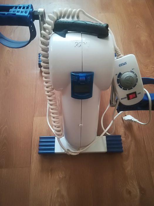 Реабілітаційний масажер для ніг