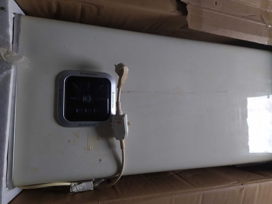 Бойлер водонагреватель ARISTON ABS VLS PW 80 (80л),