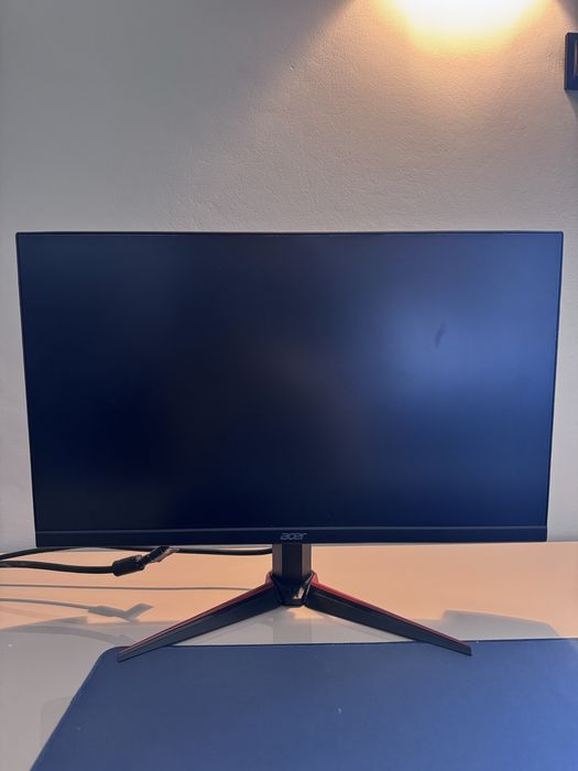Acer Nitro 24’ 60hz