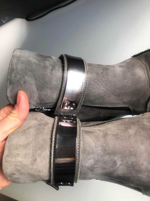 Buty damskie na koturnie Carinii B3586 skóra r 38