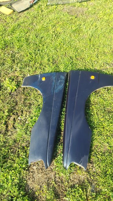 Ліве крило Пежо 405  стан хороший