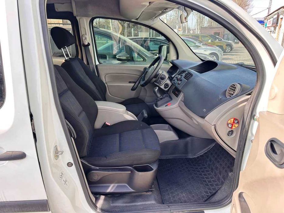 Renault Kangoo Пассажир