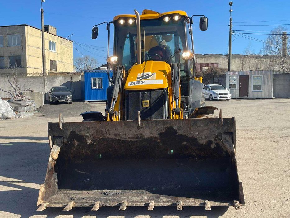 Екскаватор-навантажувач JCB 3CX 2020