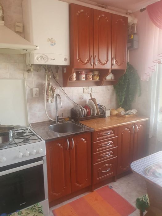 Продаж 2 кімнатної квартири з меблями та технікою