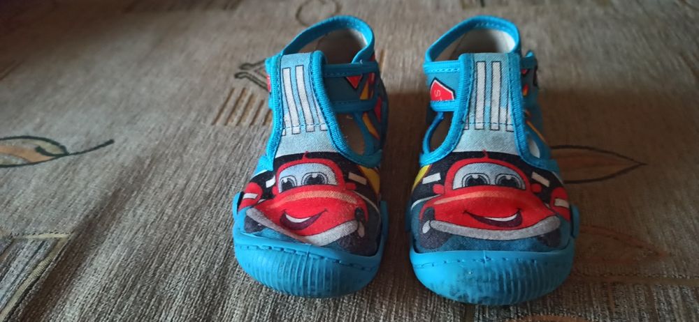 Buciki Viggami rozmiar 25